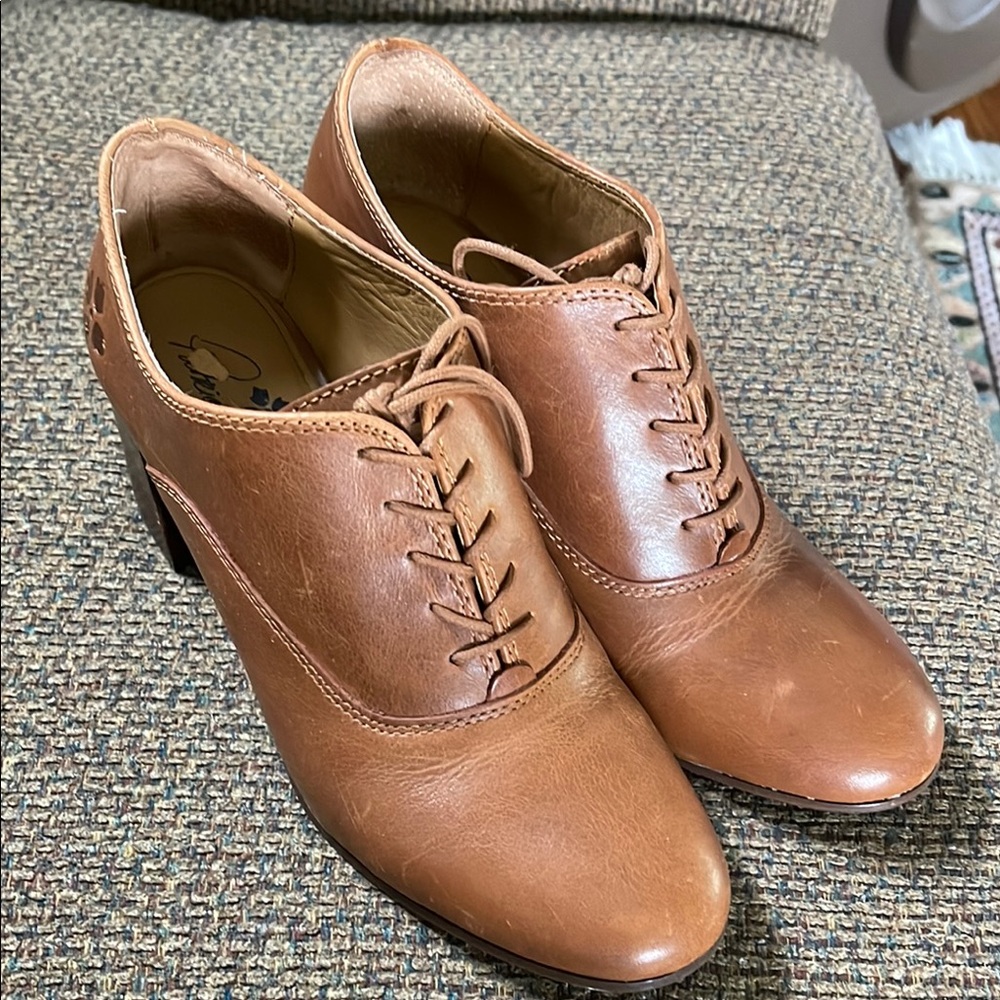 Patricia Nash Mara Lace-Up Heeled Shoes